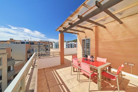 Property building, Day, View (from property/room), Balcony/Terrace, Dining area