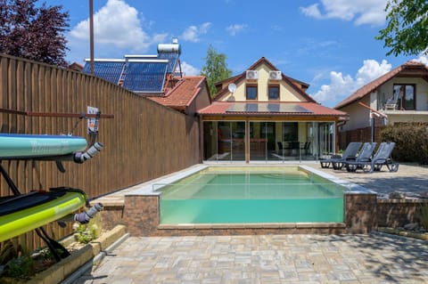 Garden, Sauna, Swimming pool