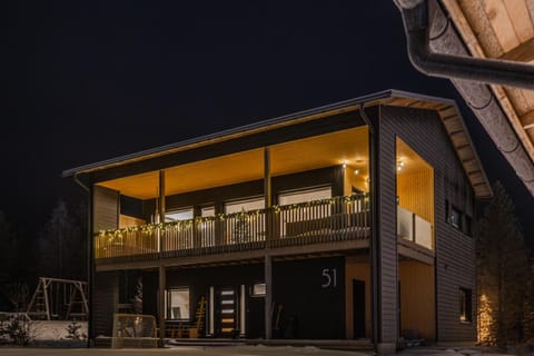 Property building, View (from property/room), Balcony/Terrace