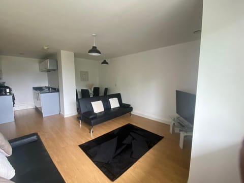 Media Stopzzz Apartment in Salford