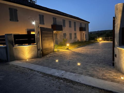 Night, Balcony/Terrace, Street view