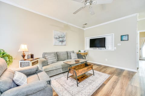 Huntsville Condo with Patio Near Redstone Arsenal! Apartment in Huntsville