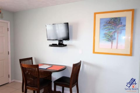 TV and multimedia, Dining area