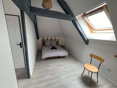 Appartement avec cours Apartment in Centre-Val de Loire