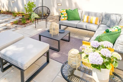Off site, Garden, Decorative detail, Seating area