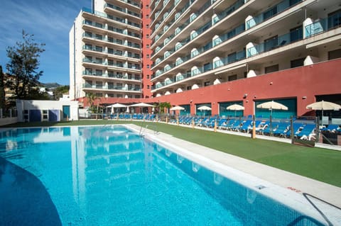 Property building, Swimming pool, Swimming pool