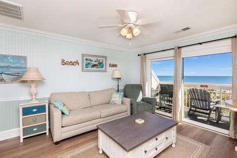 312 Breakers Villa in Coligny Beach
