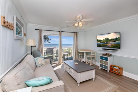 312 Breakers Villa in Coligny Beach