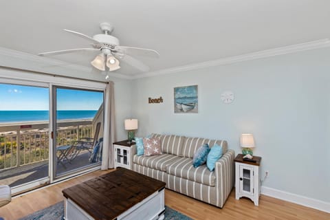 336 Breakers Villa in Coligny Beach