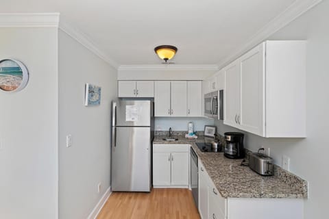 336 Breakers Villa in Coligny Beach