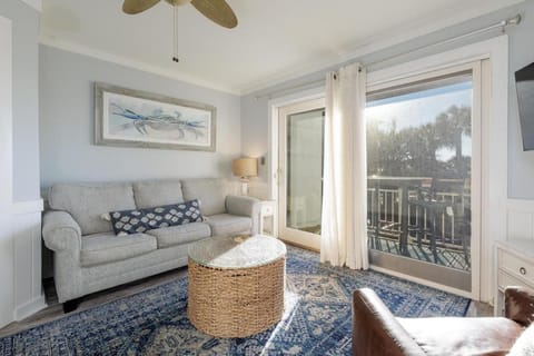 127 Breakers Villa in Coligny Beach