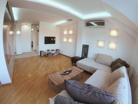TV and multimedia, Living room
