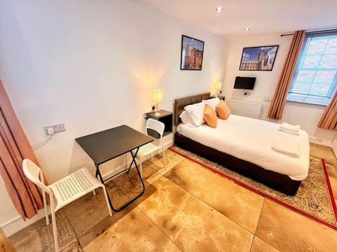 The City Pad Apartment in Gloucester