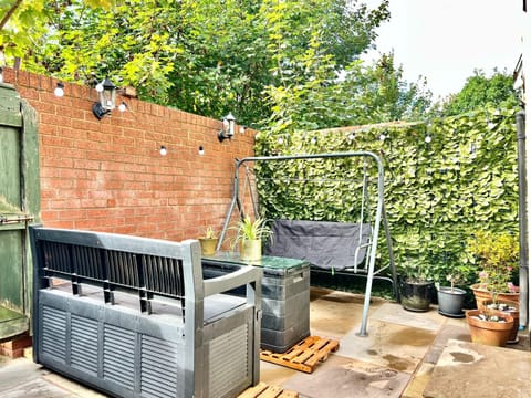 Lux Quadruple Media City MUFC Salford Vacation rental in Salford