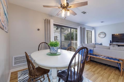 54 Forest Gardens Villa in South Forest Beach