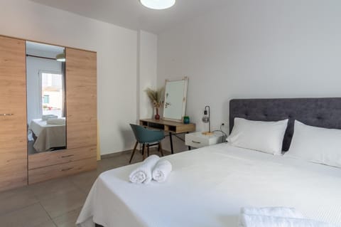 Bed, Photo of the whole room, Bedroom, towels, wardrobe