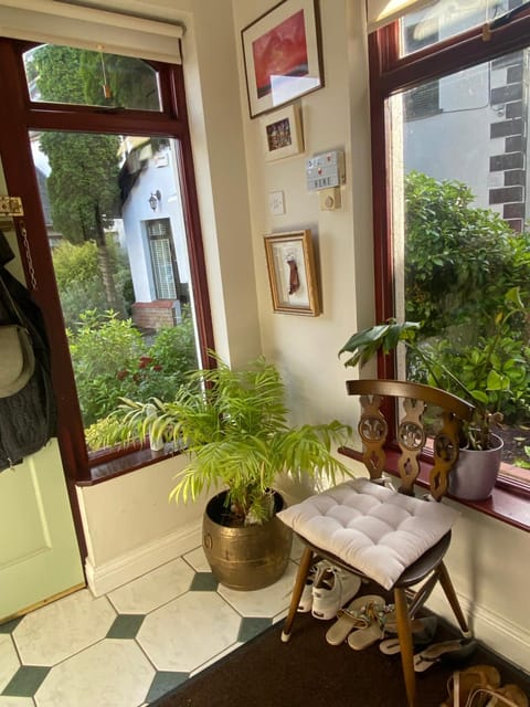 2 Bed Retreat by Lake, Hotel and Golf Course House in Wicklow, Co. Wicklow, Ireland