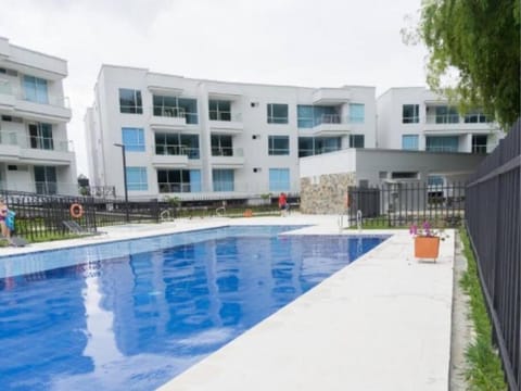 Garden, Swimming pool