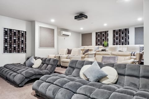 Grand Legacy Retreat #89 home House in Santa Clara