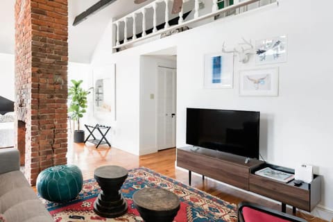 Chic Spot near the Lower French Quarter Apartment in Faubourg Marigny