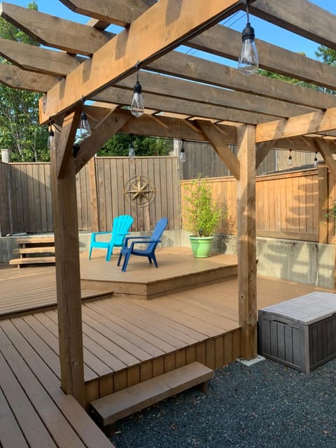 Patio, Garden, Balcony/Terrace, sunbed