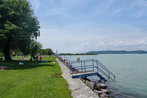 Summer, Beach