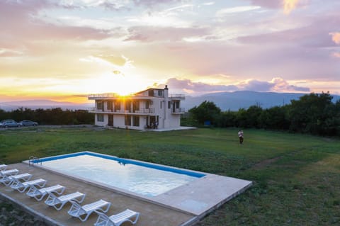 Mountain view, Swimming pool, sunbed
