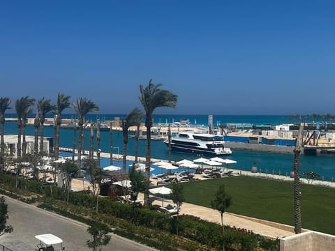View (from property/room), View (from property/room), Lake view, Sea view, Sea view