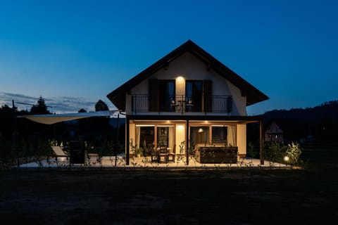 Property building, Night, Natural landscape, Garden, Balcony/Terrace, Mountain view