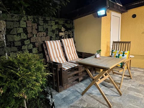 Patio, Garden