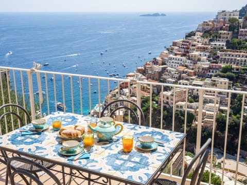 View (from property/room), Balcony/Terrace, Sea view