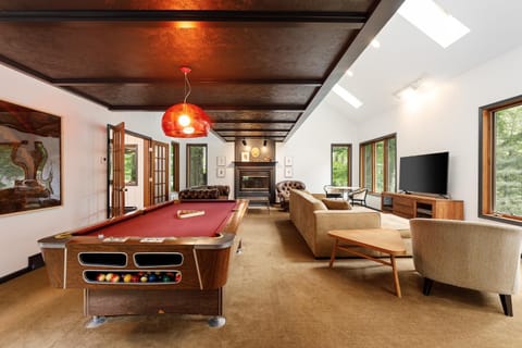 Club 100 - Crystal Mountain House in Michigan