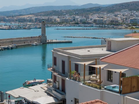 Nearby landmark, City view, Sea view