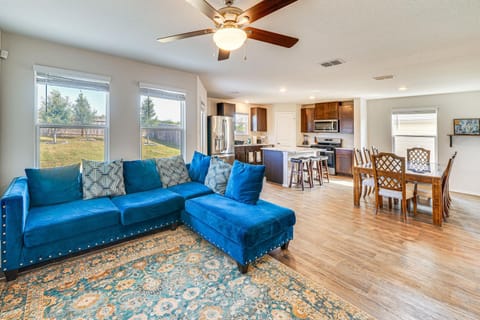 San Antonio Home with Pool Access 11 Mi to SeaWorld House in San Antonio