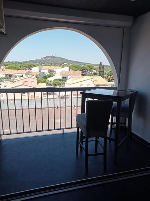View (from property/room), Balcony/Terrace