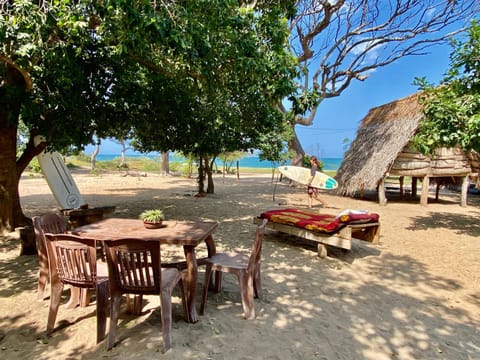 Restaurant/places to eat, Natural landscape, Sea view, sunbed