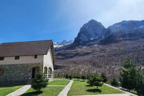 Property building, Day, Natural landscape, Mountain view