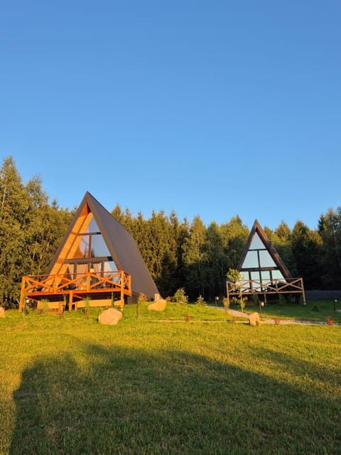 Property building, Natural landscape, Garden, Garden view
