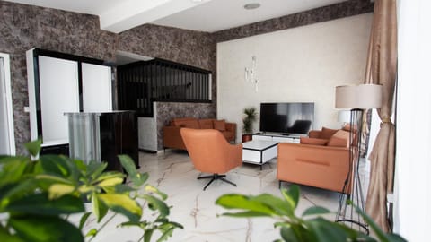 Mountain Maison Hotel in Montenegro