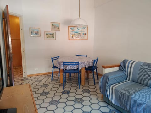 Gemma ligure, Levanto Apartment in Levanto