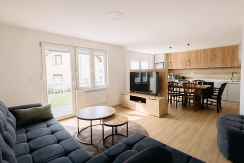 Kitchen or kitchenette, Living room