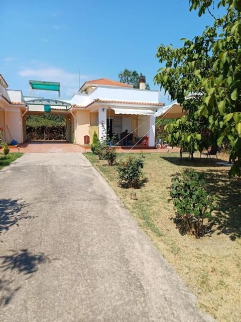 George house House in Halkidiki