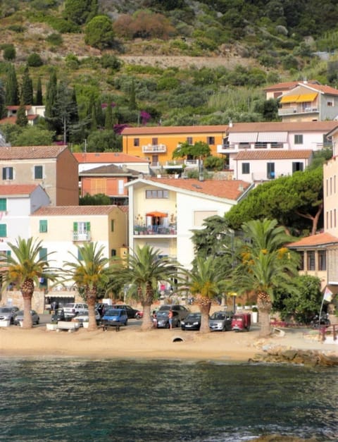 Appartamento stupenda vista mare Apartment in Tuscany