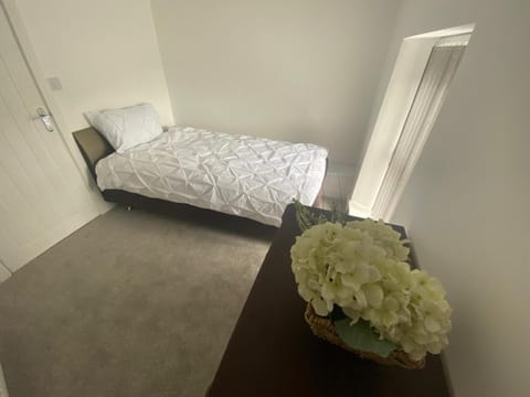 Brithdir Cottage House in Merthyr Tydfil