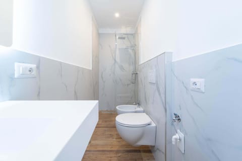 Shower, Toilet, Bathroom, bidet