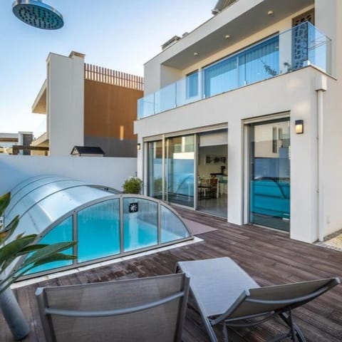 Pool view, Swimming pool, Swimming pool