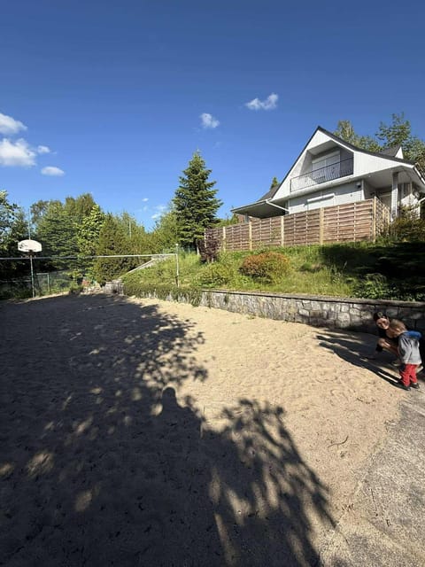 Dom całoroczny, Krzeszna House in Pomeranian Voivodeship