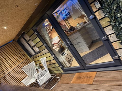 Parrys Hideaway Nature lodge in Exmouth