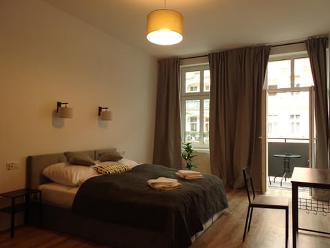 Bed, Seating area, Bedroom, towels