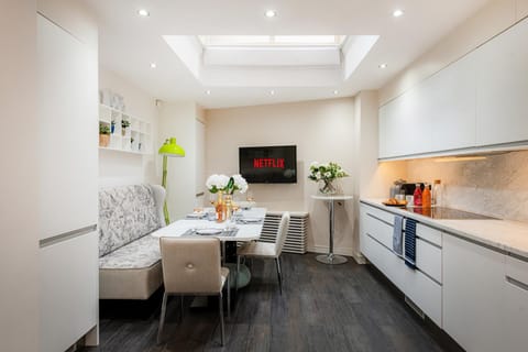 Kitchen or kitchenette, Dining area, oven, stove, kitchen